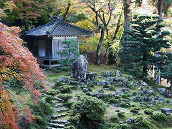 Japanischer Garten - natürlich wie die Natur ©663highland